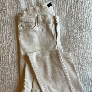 J Brand White Skinny Leg Jeans. Size 26w
